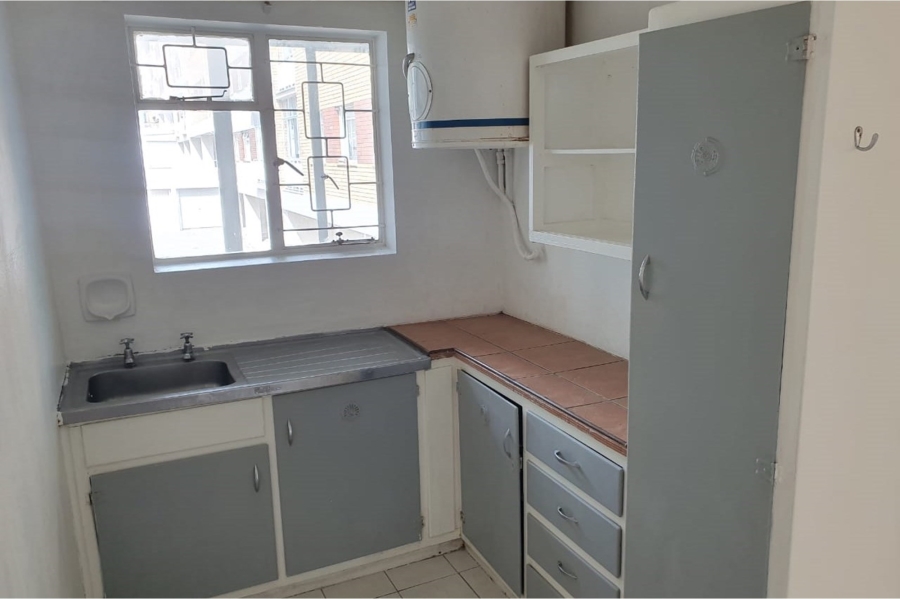 1 Bedroom Property for Sale in Walmer Eastern Cape